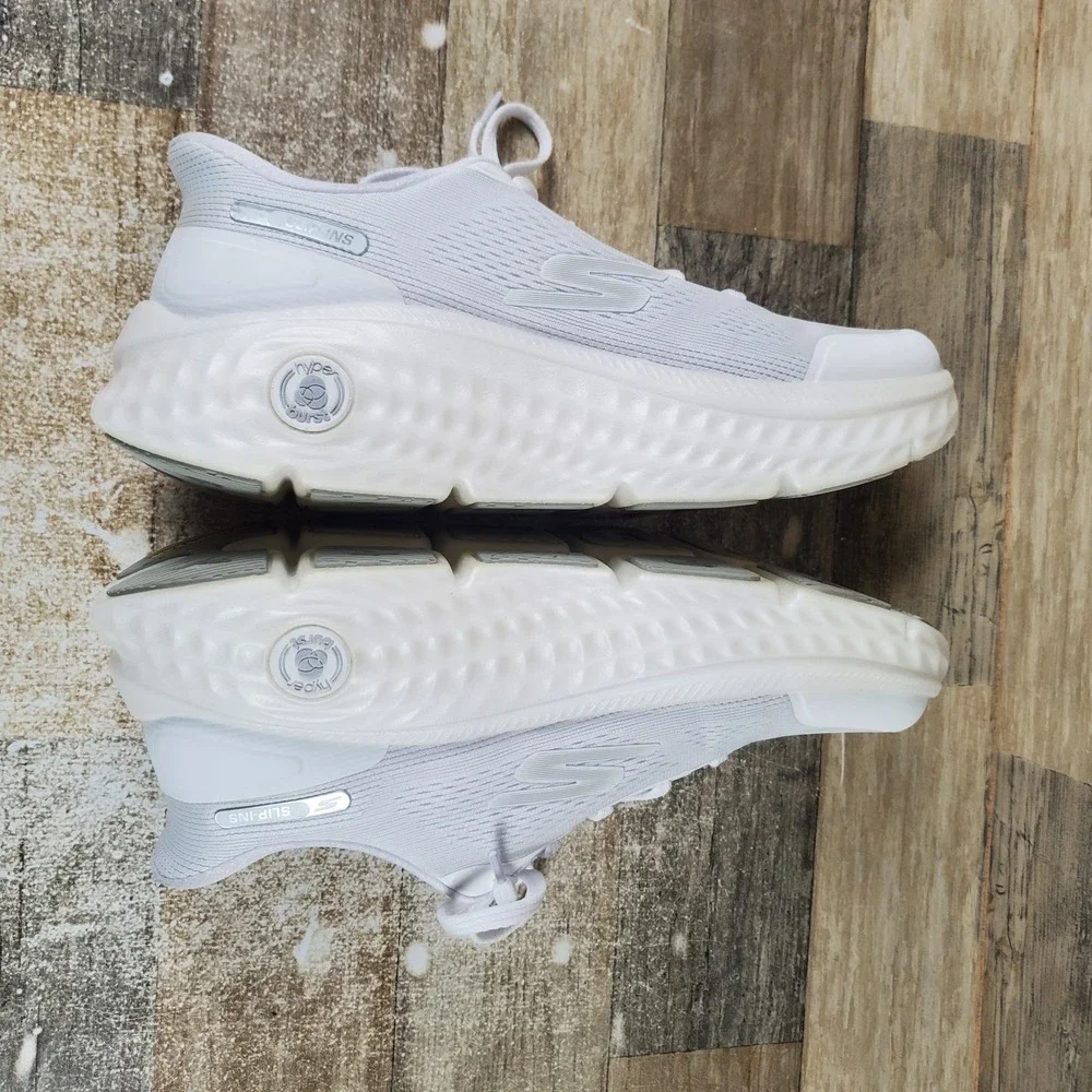 Skechers worn 2x